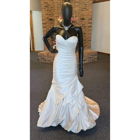 Kenneth Winston Dresses & Skirts - Kenneth Winston Champagne Fitted Wedding Gown